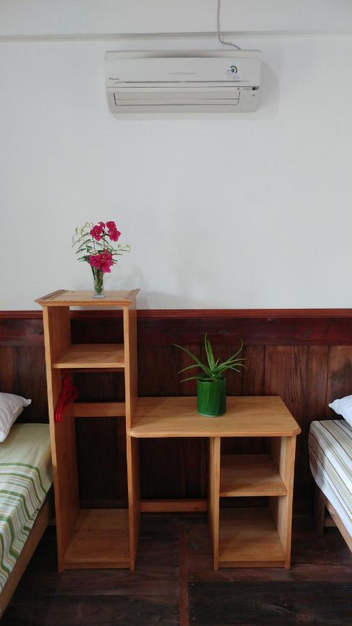 Lagudri New Raya - Nias Beach Bungalows מראה חיצוני תמונה